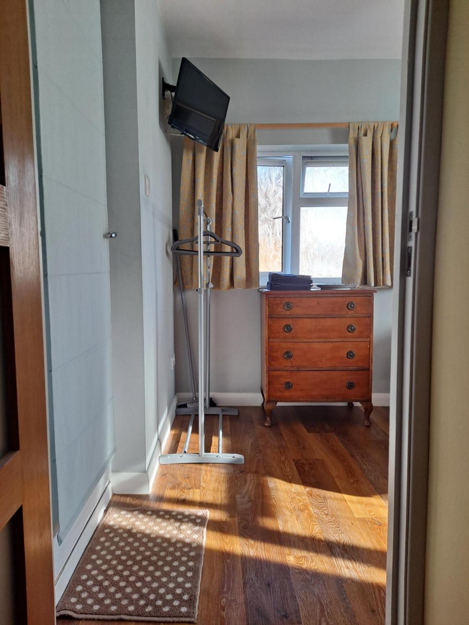 Cheltenham Studio Apartment Extérieur photo